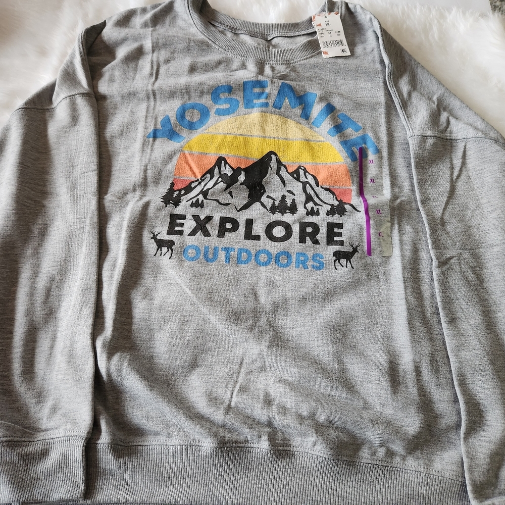 Zoe+Liv Yosemite Women's XL Very Soft Long Sleeved Shirt